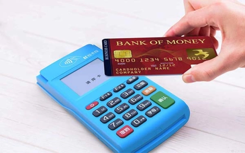 储蓄卡刷卡商户手续费（储蓄卡的刷卡费率是多少）